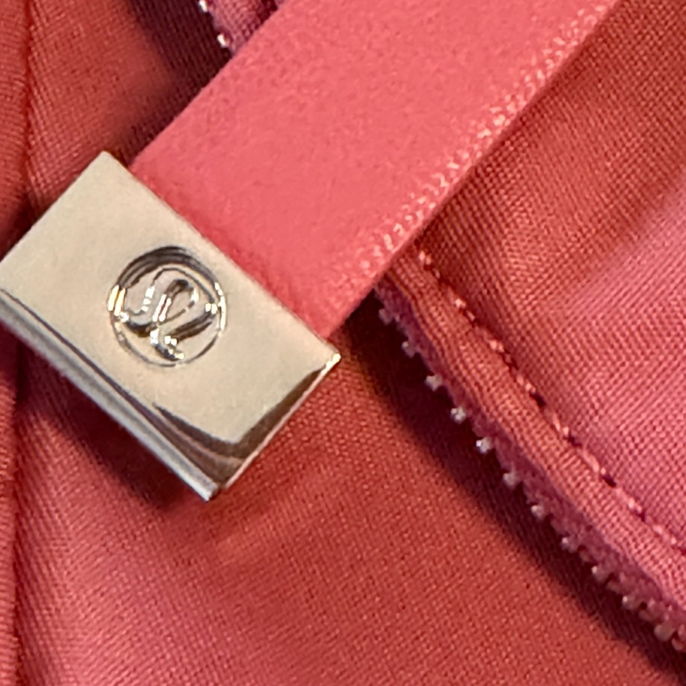LULULEMON All Night Festival Bag 5L Cherry Tint - Picture 3 of 15
